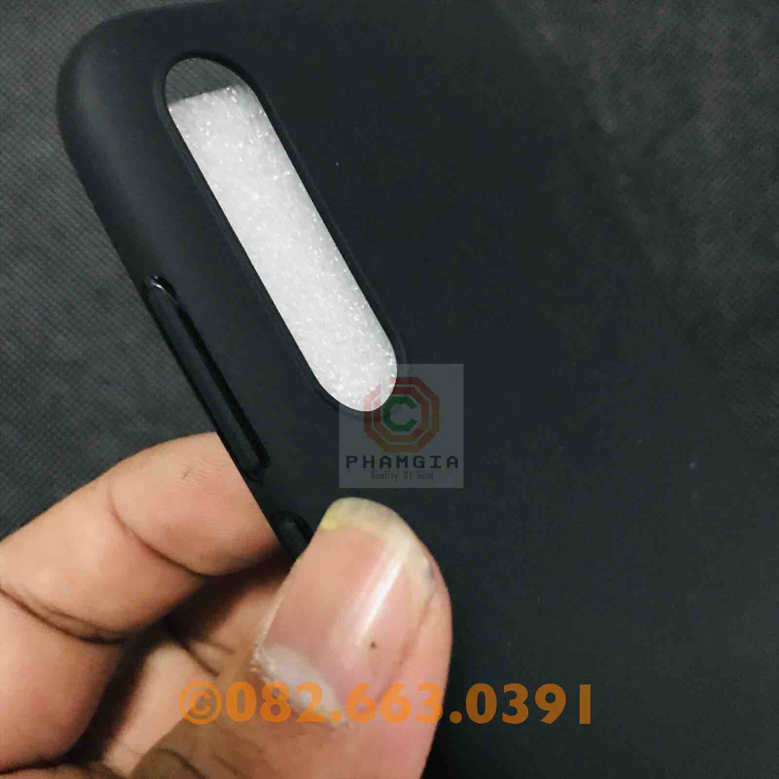 Ốp lưng vsmart live dẻo đen có viền bảo vệ camera