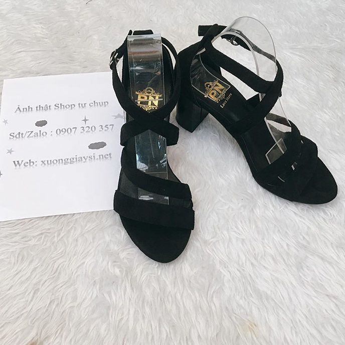 Giày Sandal Cao Gót vuông 7p bít gót 2 dây chéo