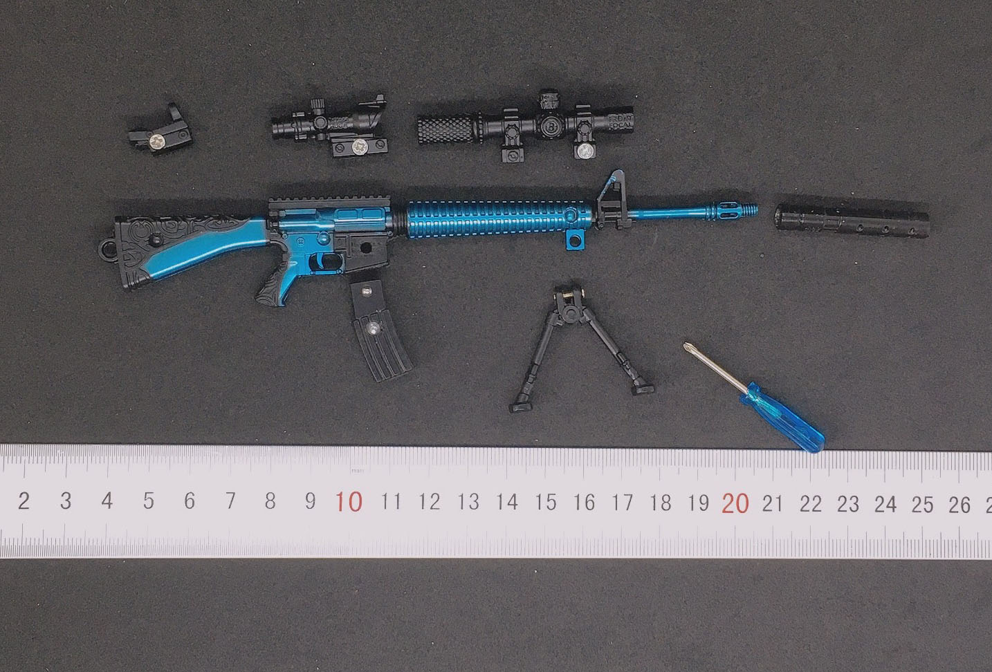 Mô Hình M16A4 Blue 3 Scope Dài 21 CM Trong PUBG