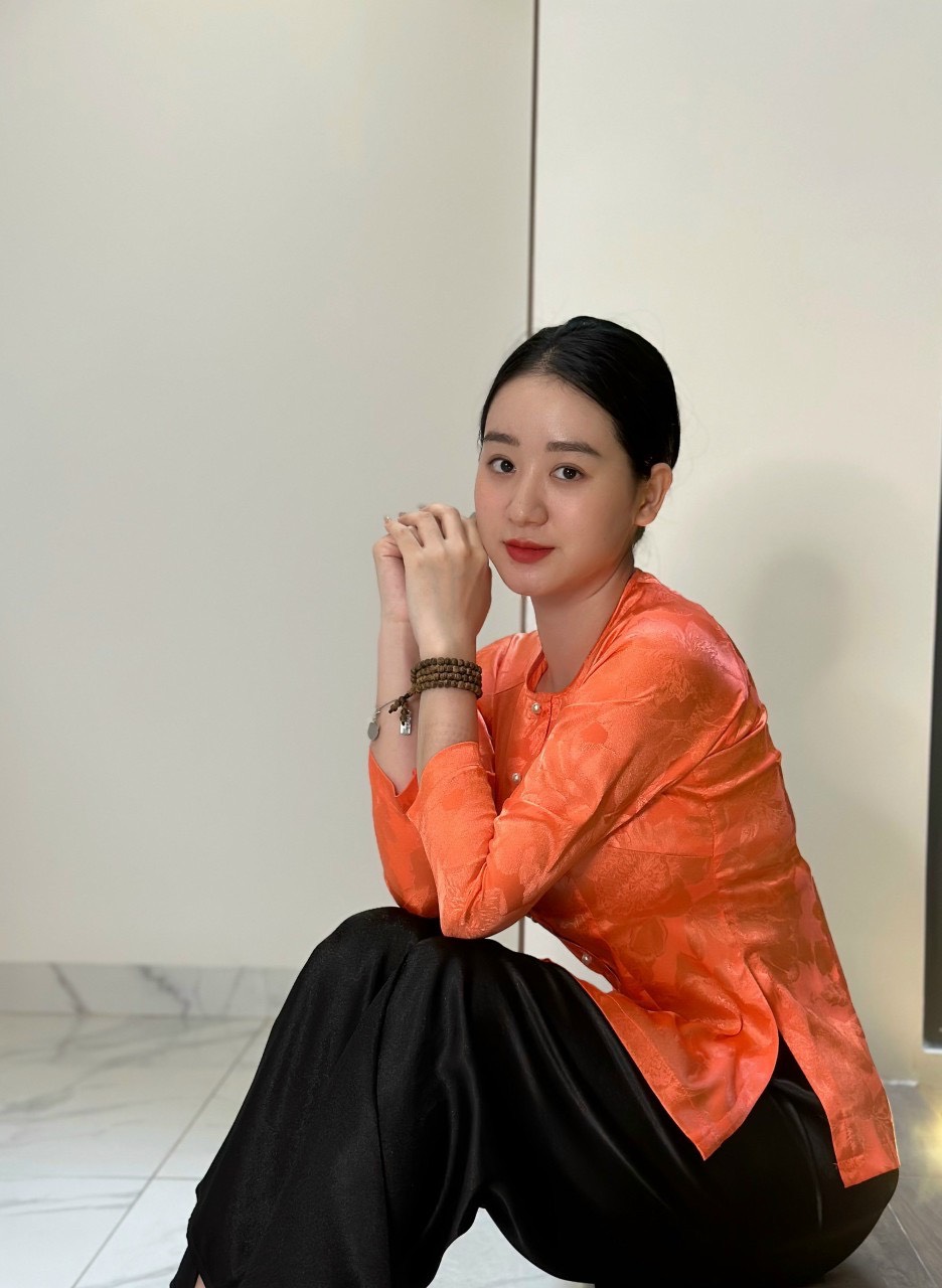 ÁO BÀ BA CÁCH TÂN GẤM ĐỒNG TIỀN