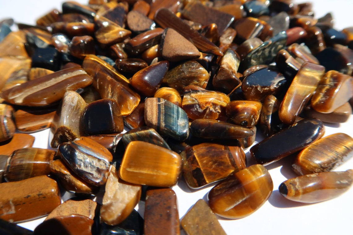 100gr đá mắt hổ kích thước từ 1-3 cm[100Gr to Tiger's eye size 1-3 cm; gemstone]