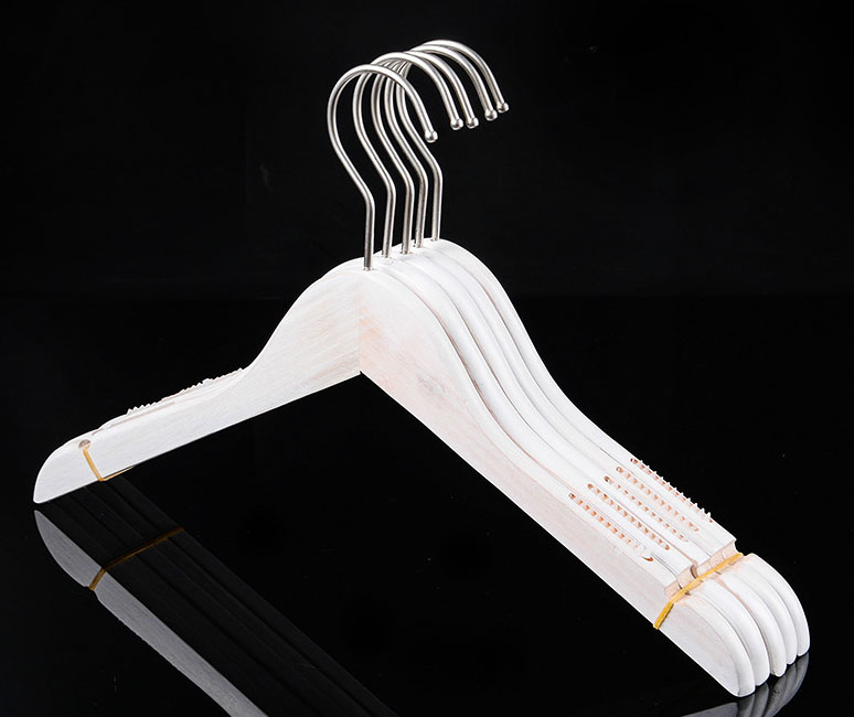 Móc Gỗ Trắng Sơn Xước KTN 32cm ( Bộ 10 Móc )
