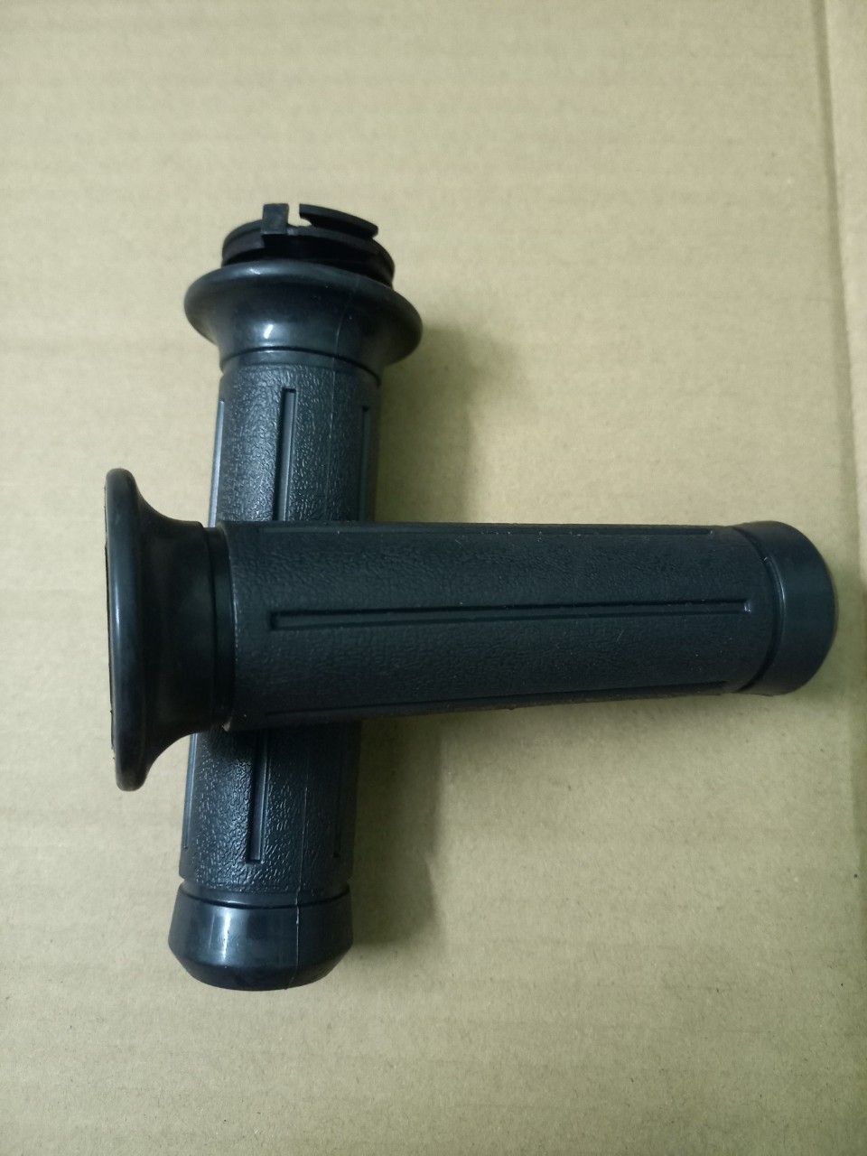 ỐNG GA TAY CẦM XE SỐ MAGIC VÀ XE SỐ ANGELA