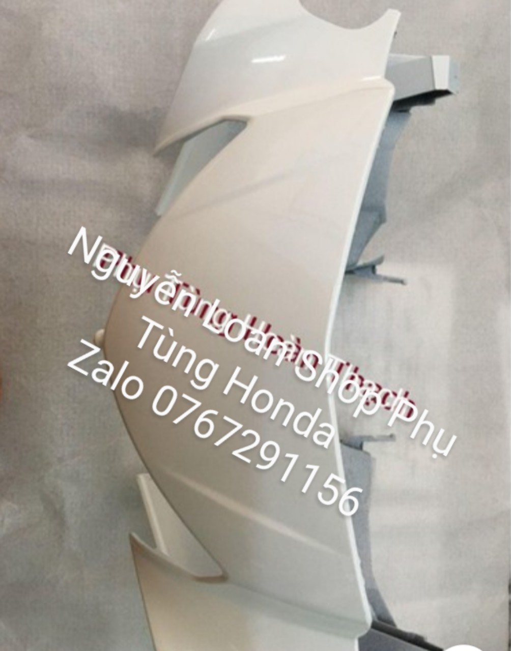 Ốp đầu đèn sirius màu trắng hàng Zin chính hãng, có đủ màu