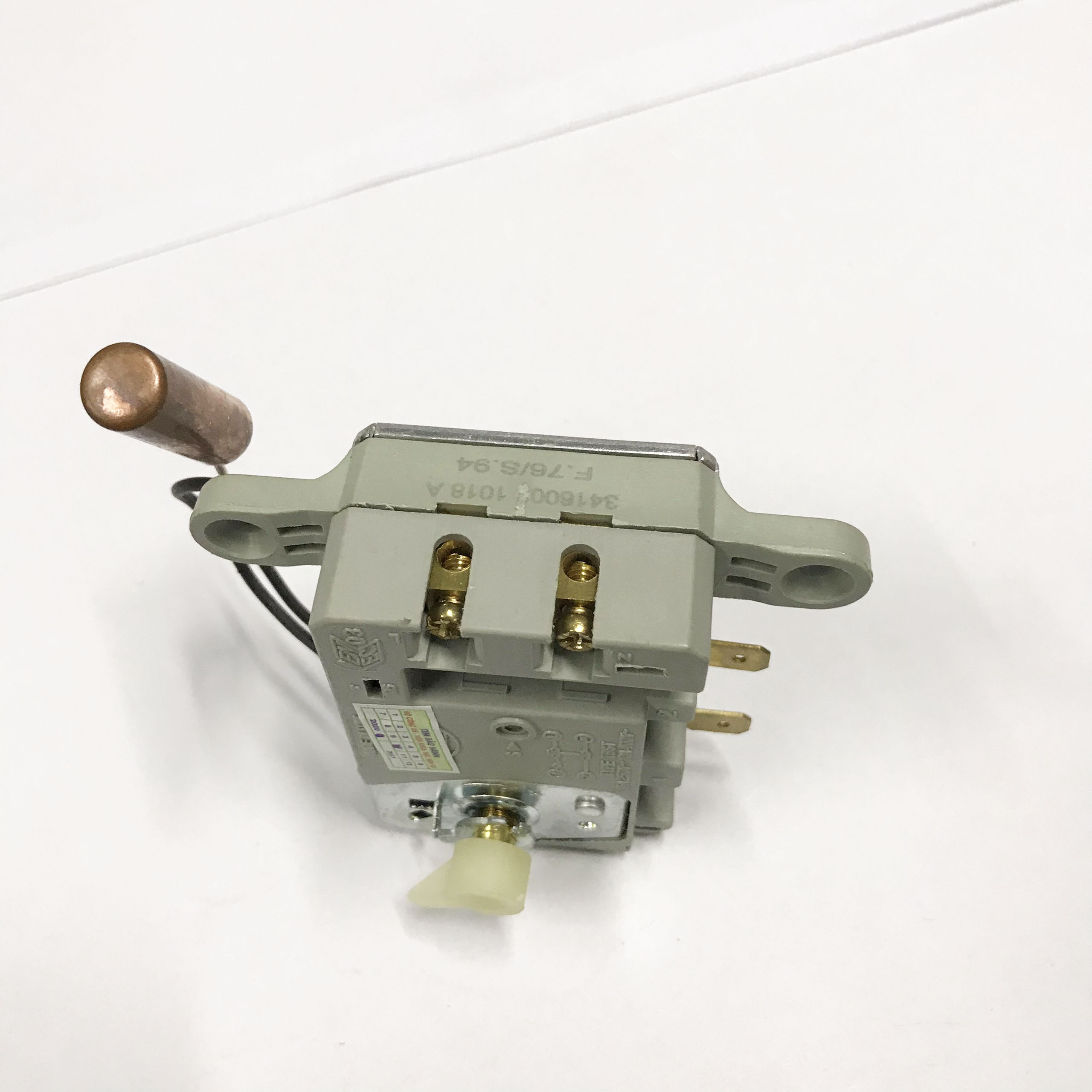 Rơ Le Nhiệt Độ Bình Nước Nóng Ariston (Loại Mới)