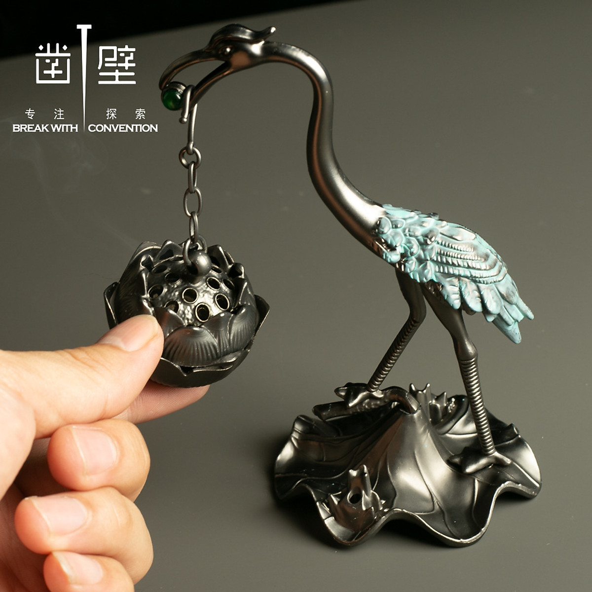 ĐẾ đốt trầm kèm trầm hương ,Hồng Hạc Đốt Trầm Hương, Lư Đốt Hương Trầm Hình Hồng Hạc