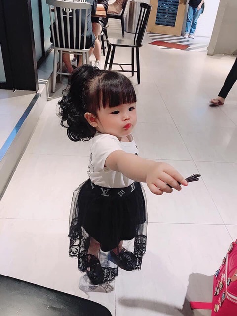 Tóc giả cho bé, ngoặm xoăn ngắn babe,25cm