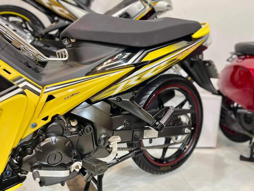 Tem Rời Yamaha Exciter RC 2006-2010 Dán Xe Vàng