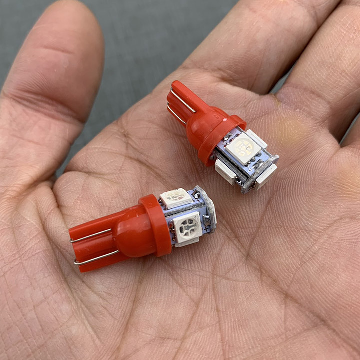 [HCM]Xi Nhan Led 5 Tim Led Chân T10 [ 1 Đôi ]