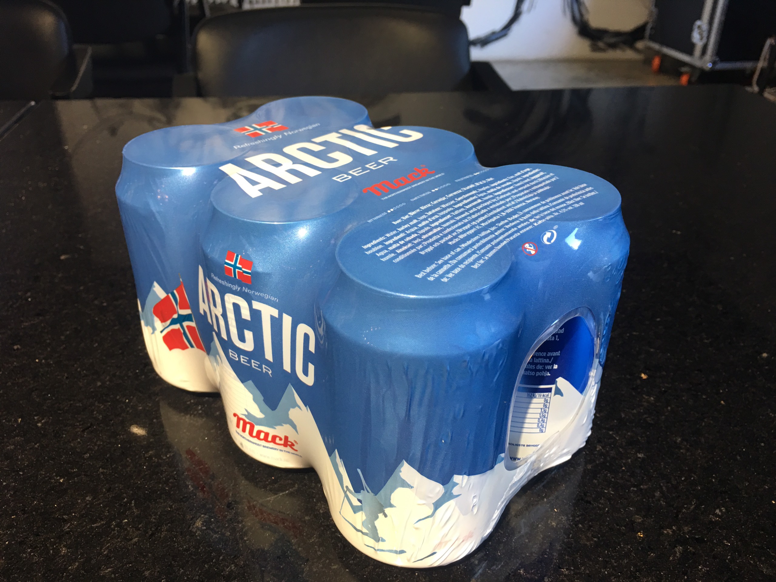 [HCM]BIA BẮC CỰC - ARCTIC BEER - DẠNG LON 330ML