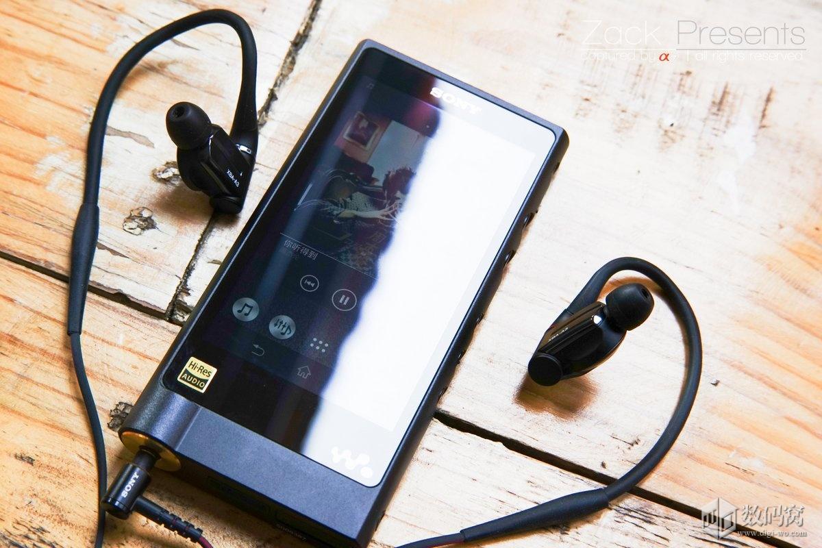 Tai nghe nhét tai Sony XBA-A3