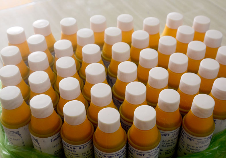 [HCM]Dầu xoa bóp chùa Linh Phong