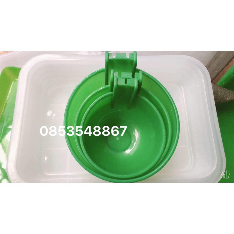 Gáo Dừa Nhựa Cho Gà Ăn, Gáo Dừa Để Nước Uống Cho Gia Cầm - Phụ Kiện Gà