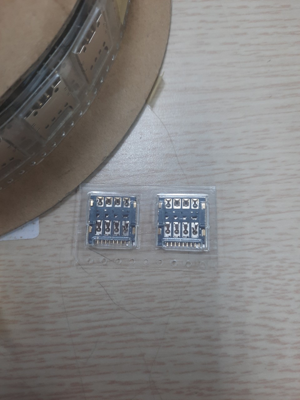 Khe sim điện thoại vệ tinh