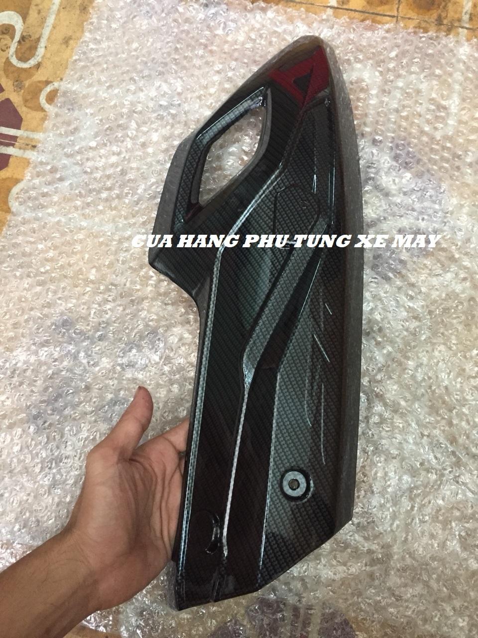 Ốp pô SH 2017 - 2019 cacbon