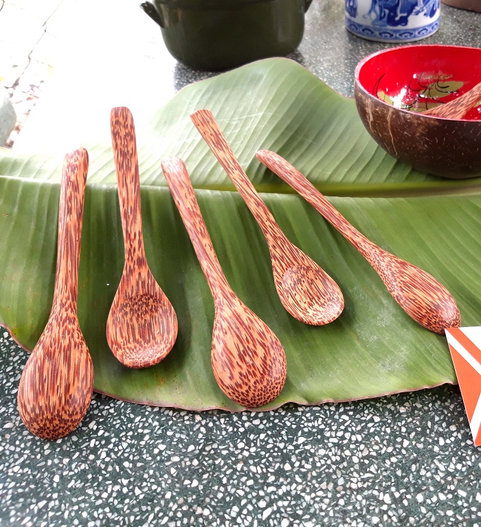 Thìa Gỗ Dừa YESCOCO - Thìa 16cm