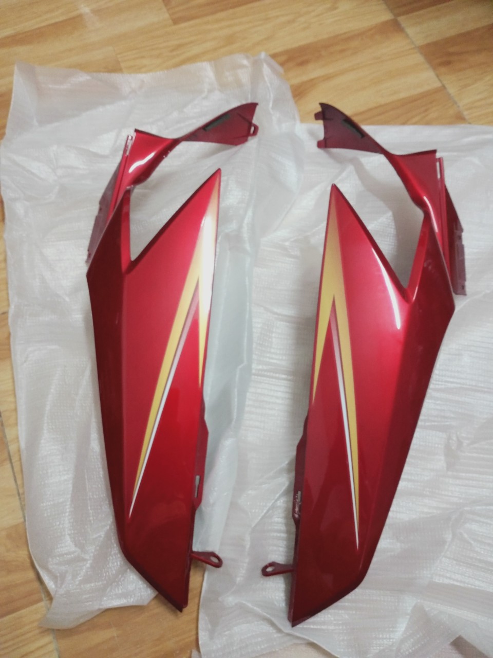 Cặp ốp pha đèn Air Blade 2010 Fi zin chính hãng Honda
