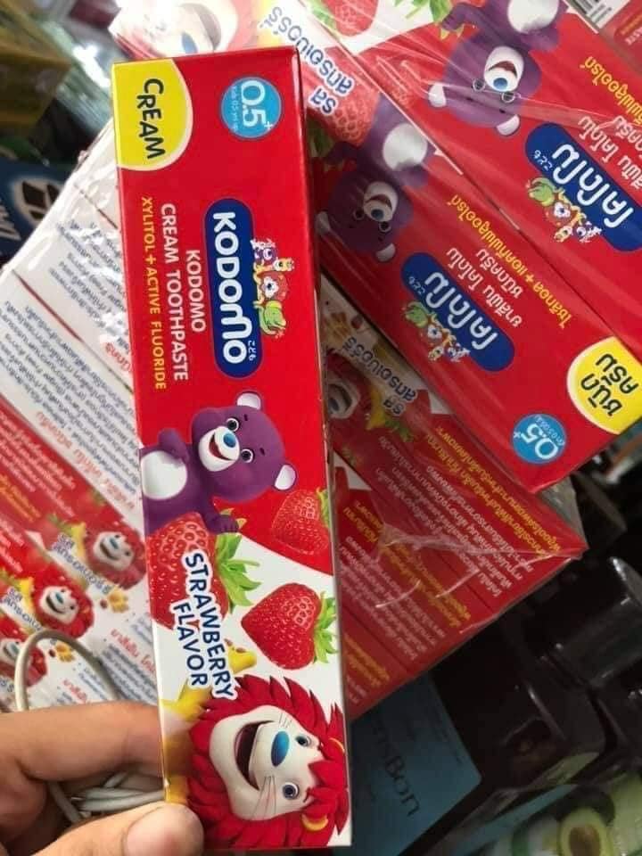 Kem đánh răng KODOMO thái lan 400g cho bé