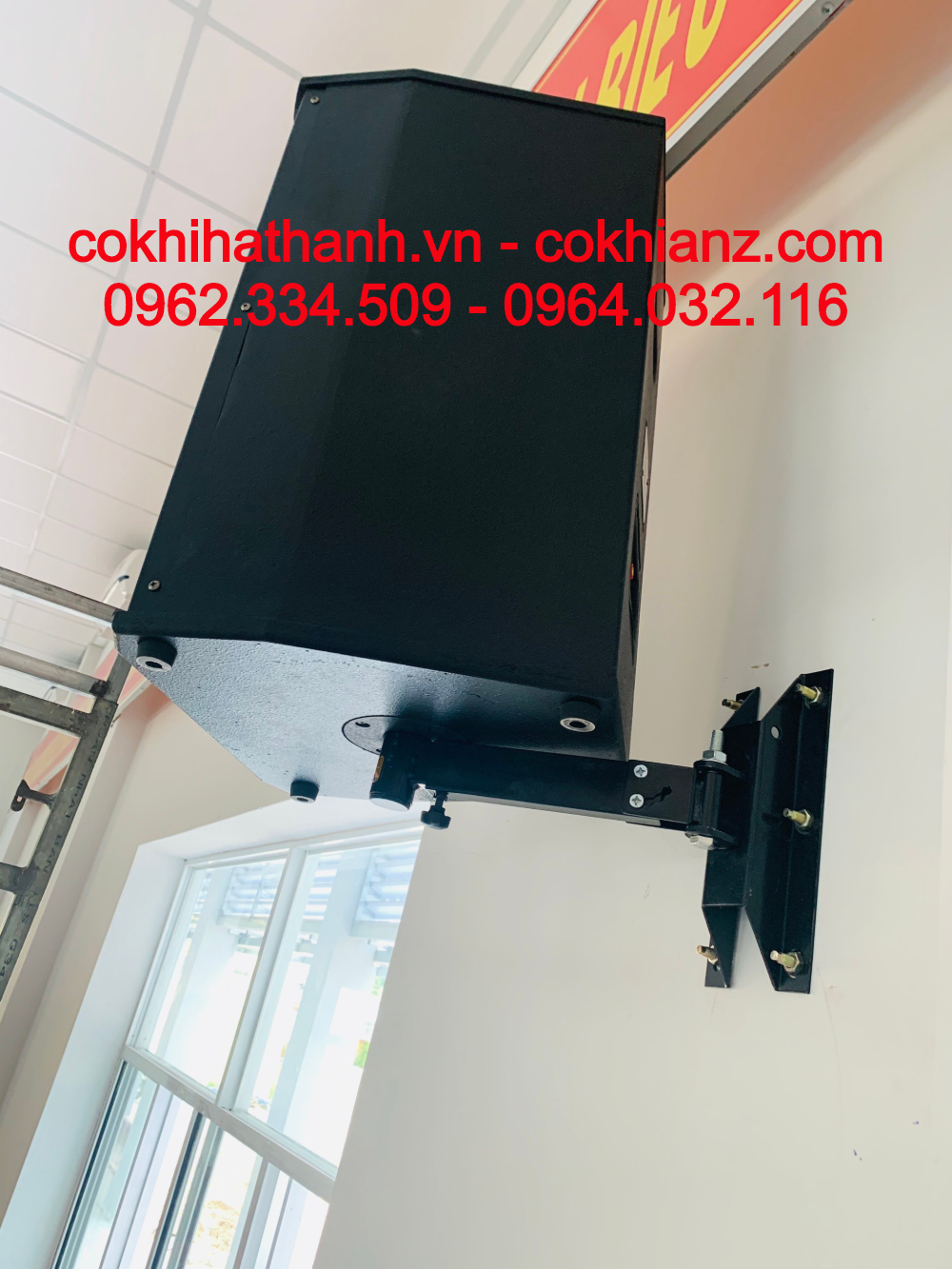 GIÁ TREO LOA FULL BASS 30 ĐH (Chịu tải đến 40kg)