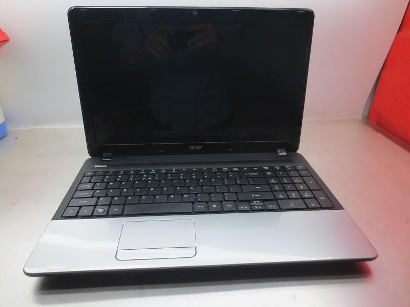 Laptop Cũ Acer Aspire E1-571/ CPU Core I5-2450M/ Ram 4GB/ Ổ Cứng SSD 120GB/ VGA Intel HD Graphics/ LCD 15.6 inch