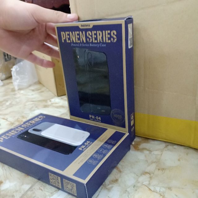 Ốp lưng kiêm sạc dự phòng iPhone Xs Max Remax PN-04