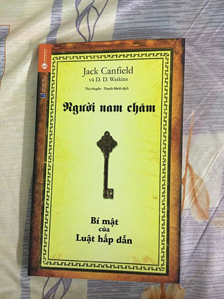 Sách - Người Nam Châm - Bí Mật Luật Hấp Dẫn