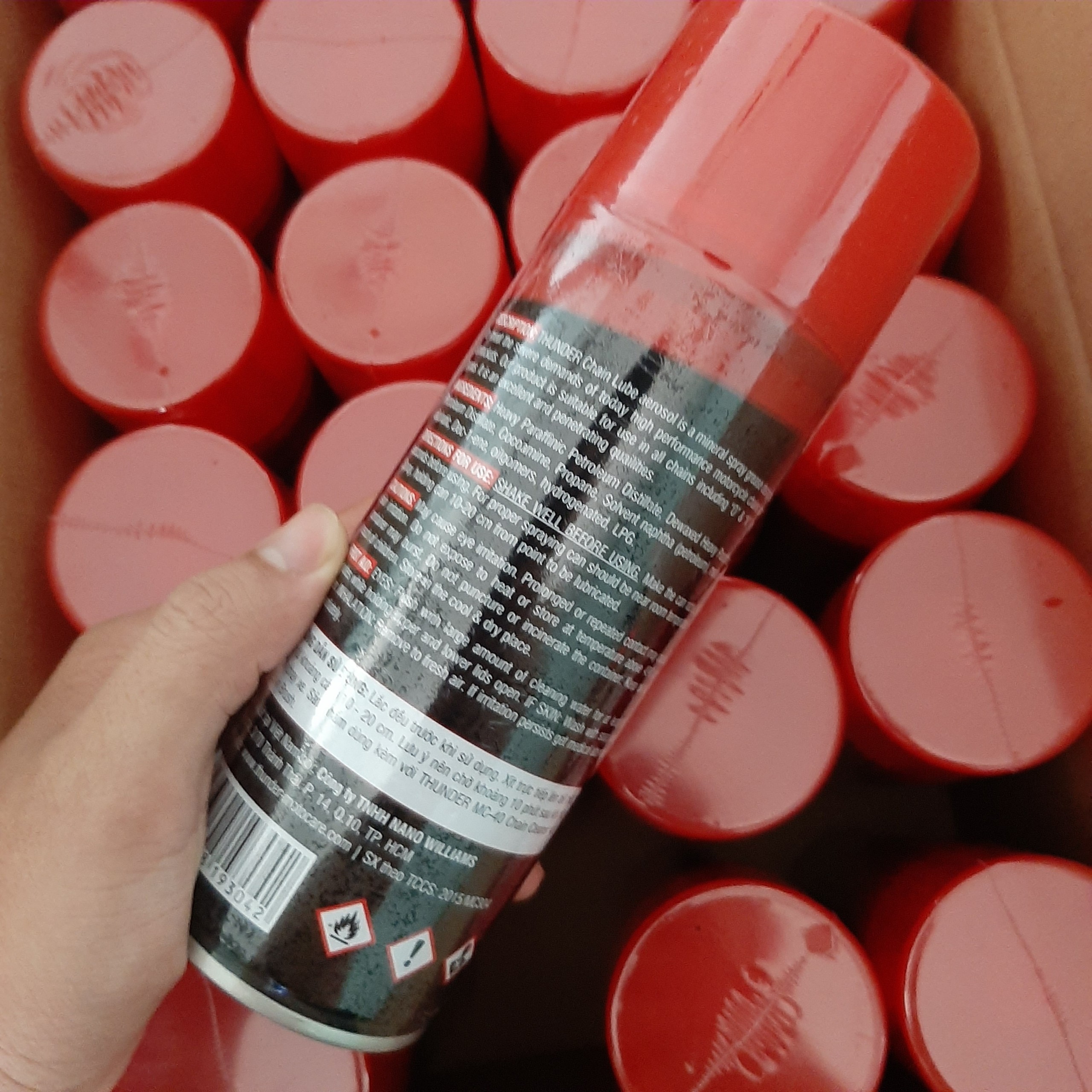 Chai xịt dưỡng sên Thunder Chain Lube 400ml