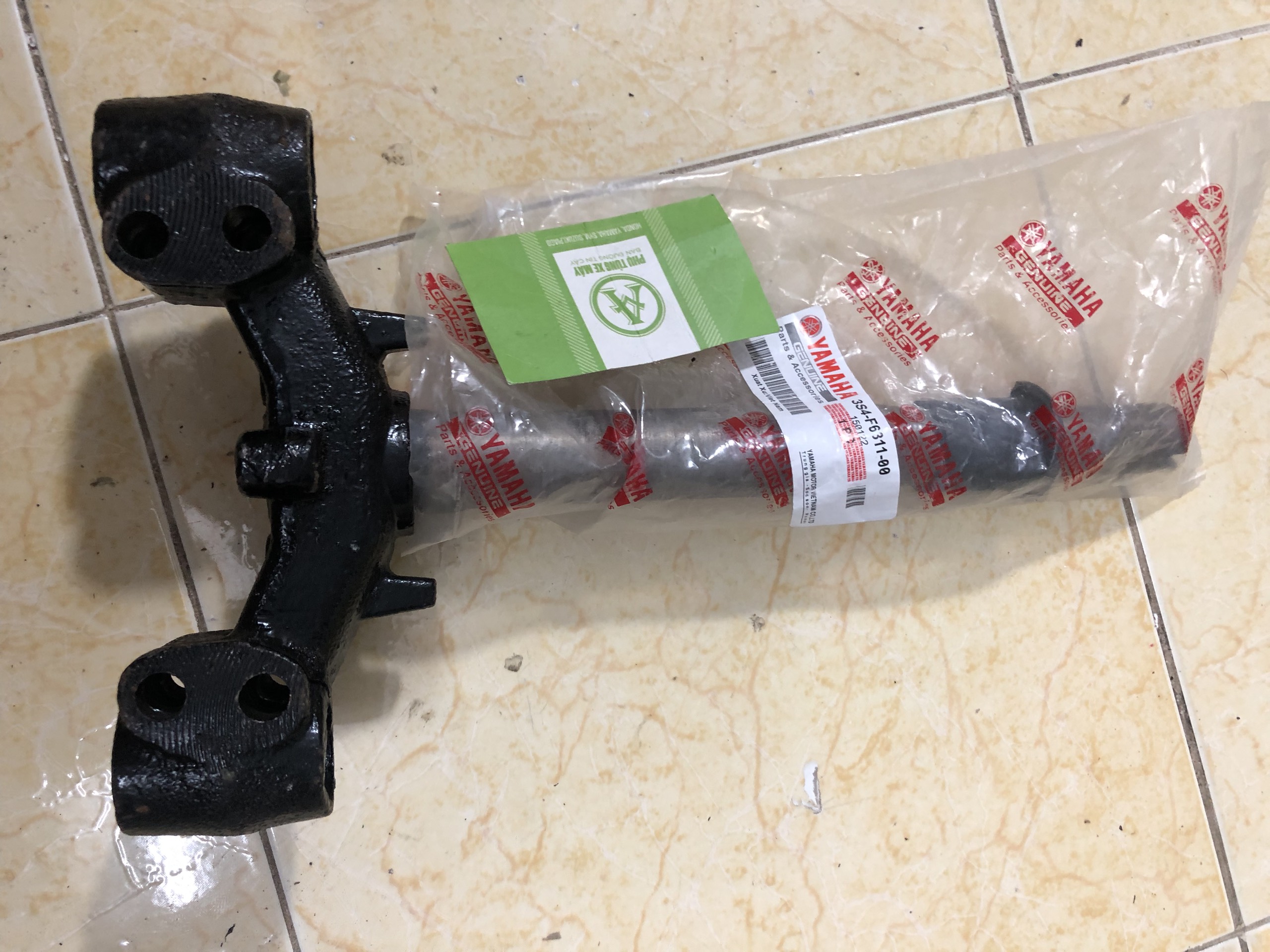 CHẲNG BA (CÀNG TRƯỚC) SIRIUS XE NHẬT
