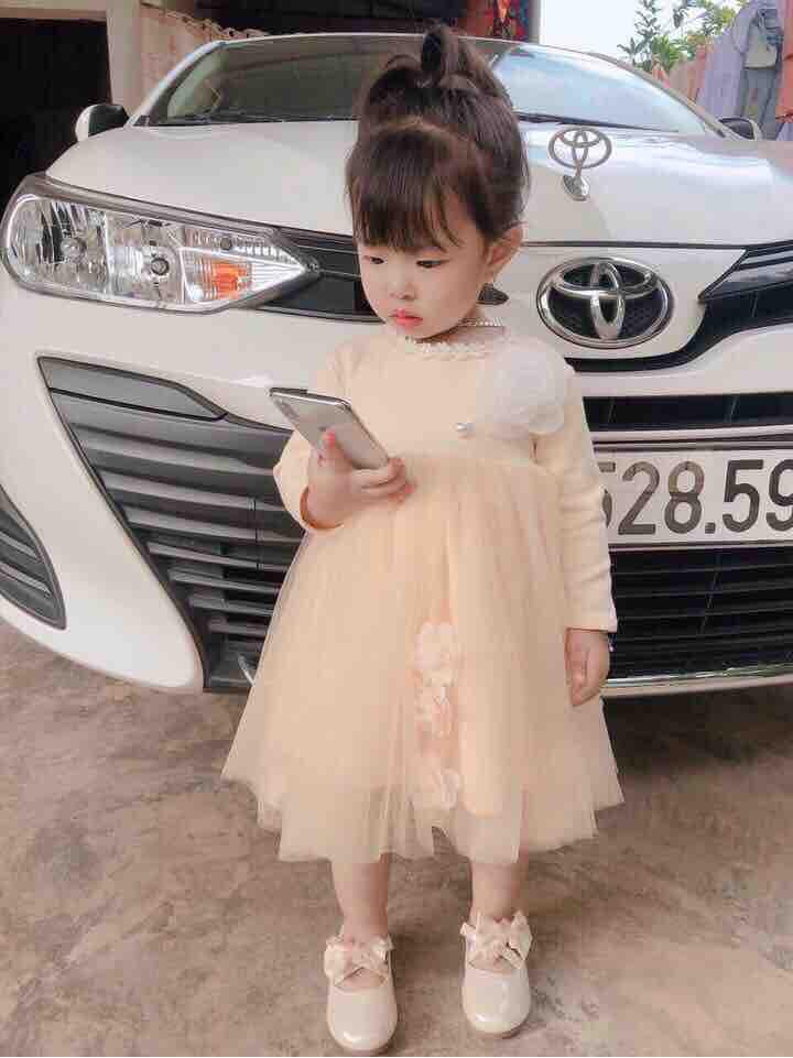VÁY PHỐI CHÂN REN HOA BỒNG SIÊU XINH