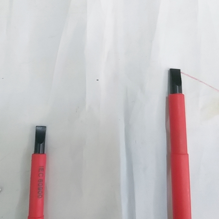Bộ 3 tua vít dẹp cách điện Total