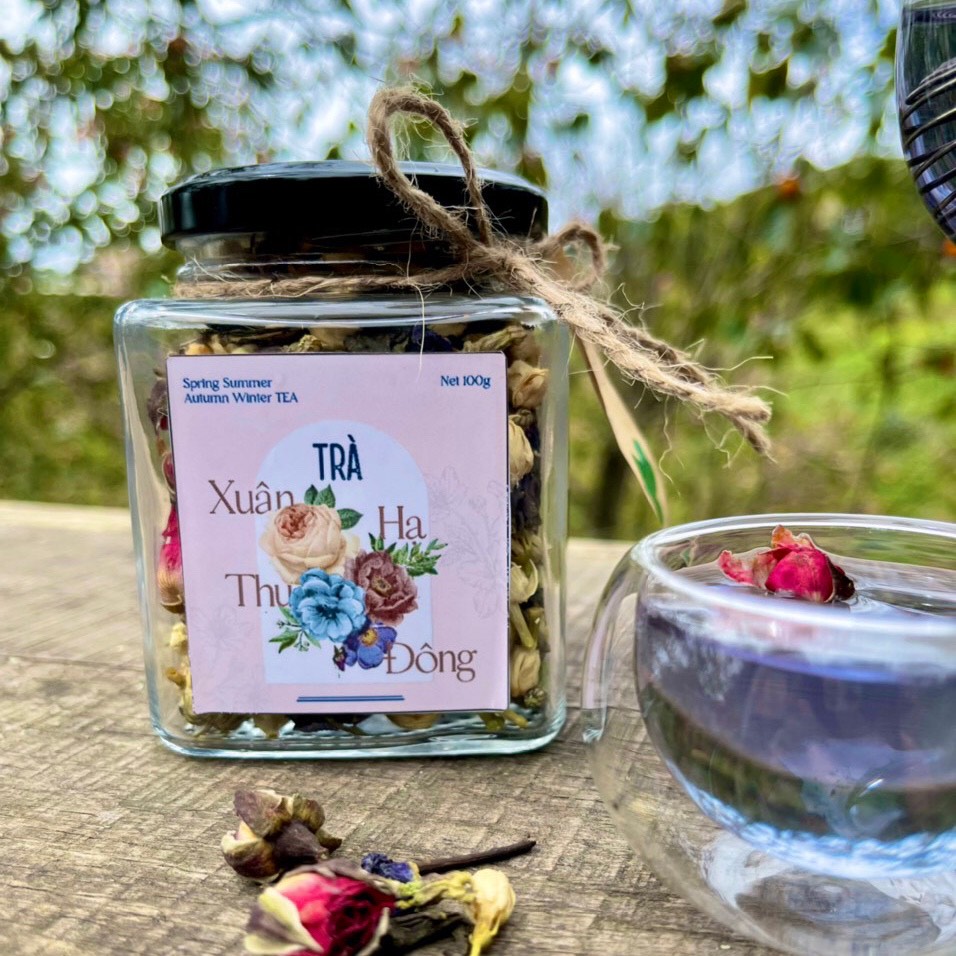 Trà Xuân Hạ Thu Đông