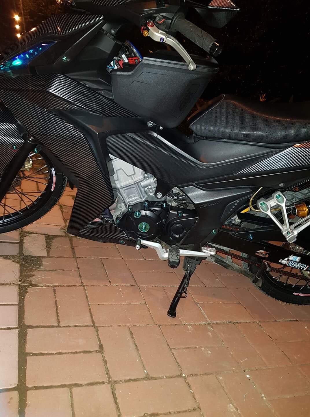 Cần số nhôm 2 chiều Ktech cho ex150 và Winner