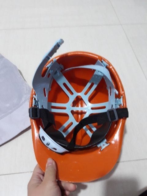 MŨ , NÓN BẢO HỘ LAO ĐỘNG CÔNG NHÂN GIÁ RẺ , MŨ CÔNG TRÌNH XÂY DỰNG , CẦU ĐƯỜNG , NHÀ MÁY MÀU TRẮNG