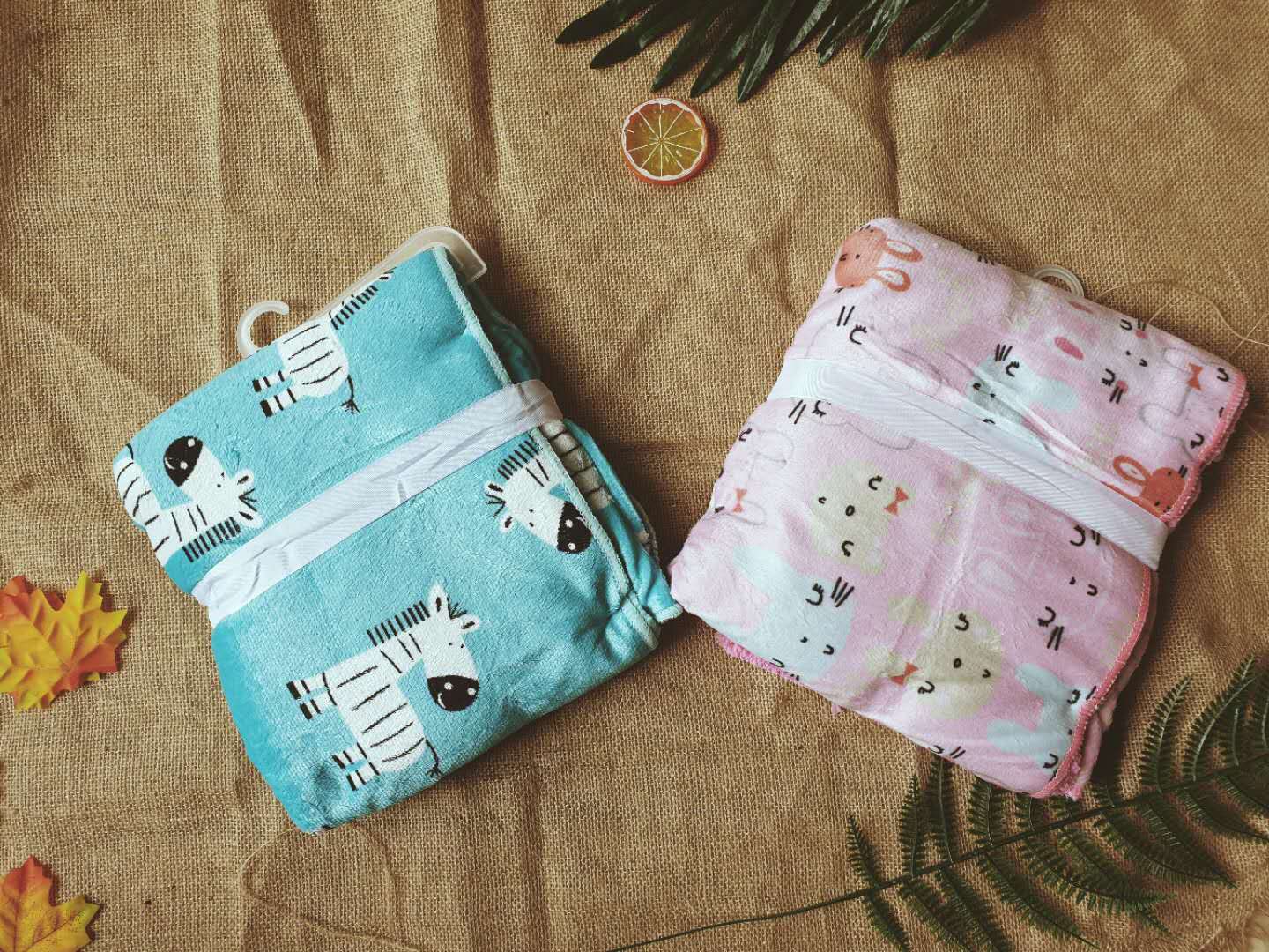 MỀN LÔNG CARTERT 2 LỚP HANG XUAT / CHĂN CHO BÉ