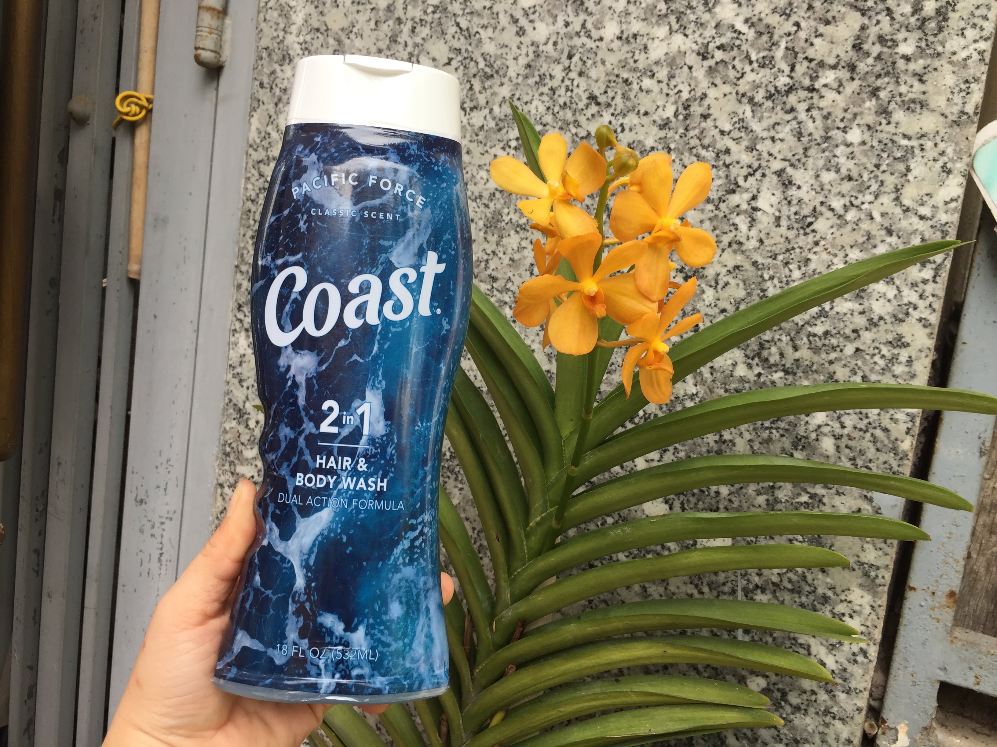 Sữa tắm gội Coast Năng lượng Đại dương phiên bản mới 532 ml