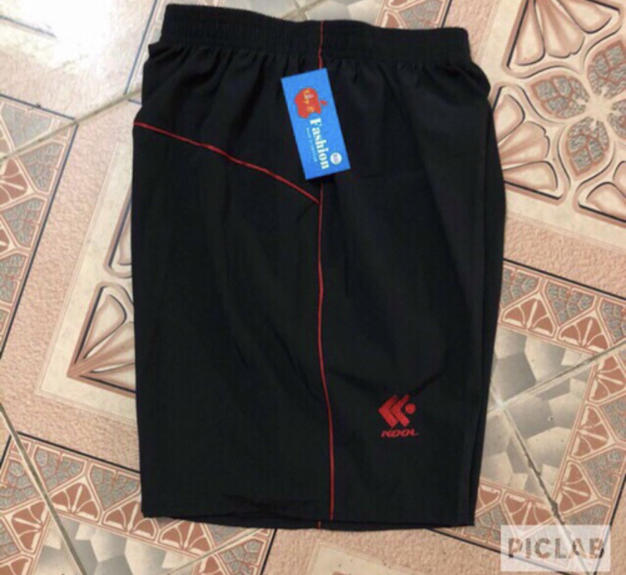 Quần đùi nam ,quần đùi nam thể thao short đá bóng mềm mịn không nhăn vải gió dù cam kết hàng y hình