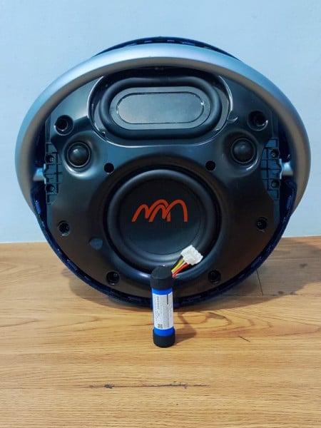 Thay Pin Loa Harman Kardon Studio Onyx 7
