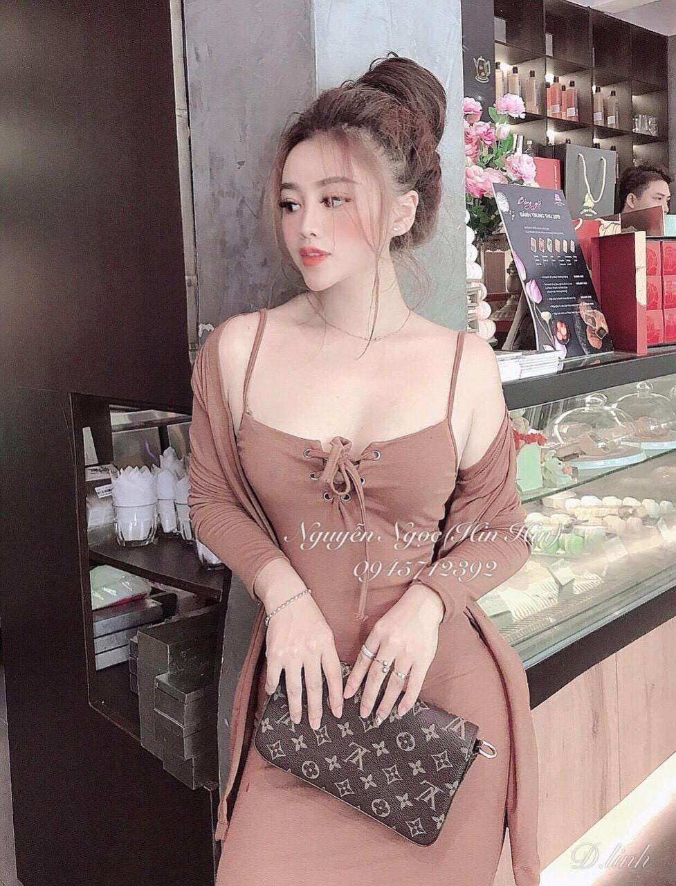 Sét đầm body 2 dây thắt dây ở ngực - kèm áo khoác cực xinh