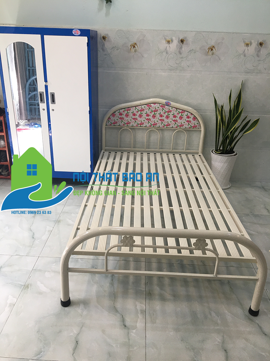 [HCM] Giường sắt hoa văn kích thước 1m2x2m - Bảo An