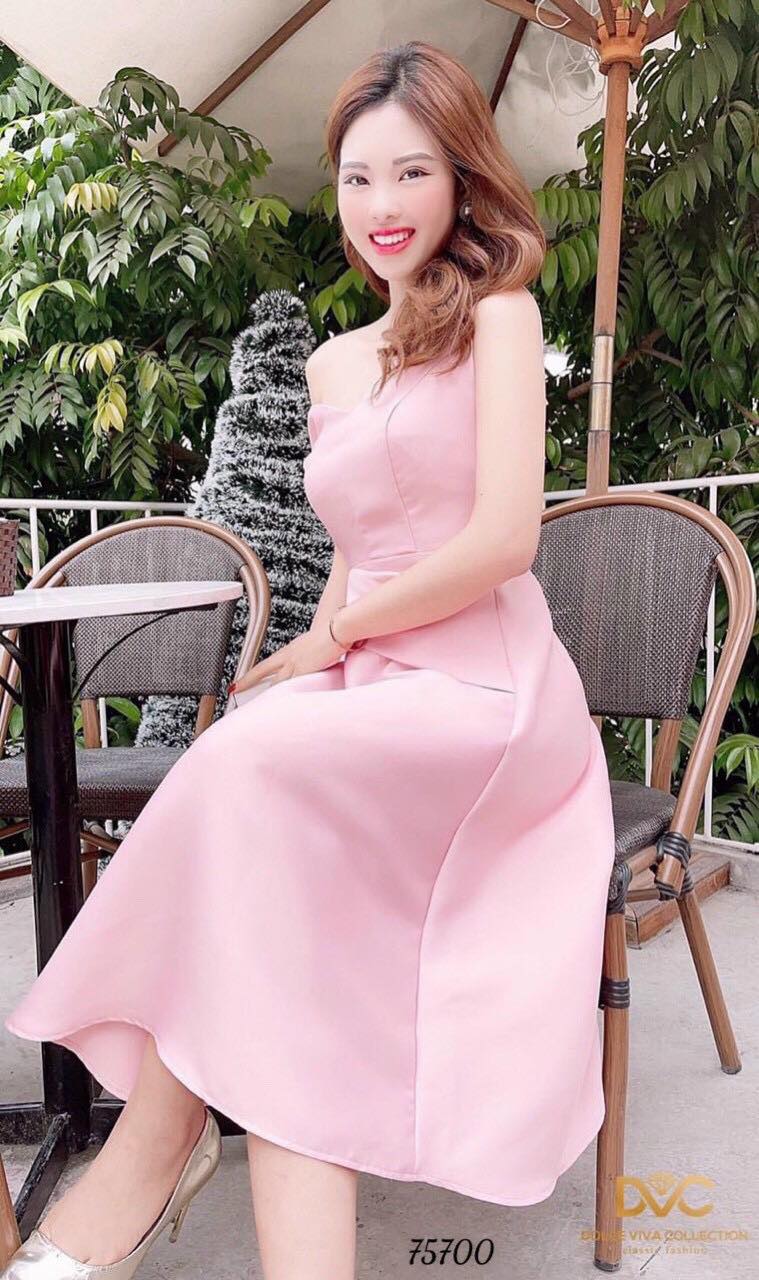 ĐẦM XÒE DỰ TIỆC TRỄ VAI DỄ THƯƠNG-D16