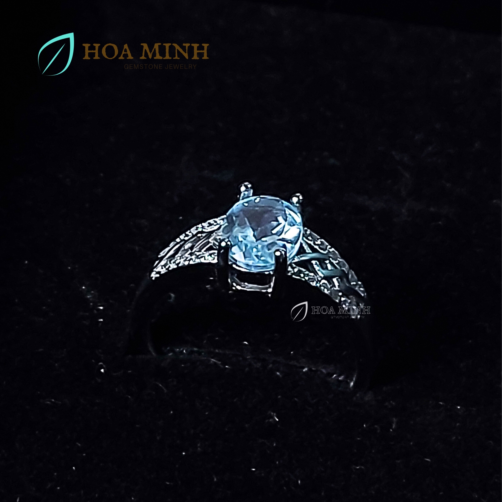 Nhẫn nữ nhẫn bạc s925 bọc đá Topaz xanh da trời kiểu oval cắt giác lấp lánh, freesize vừa mọi ni ngón | Hoa Minh Gem