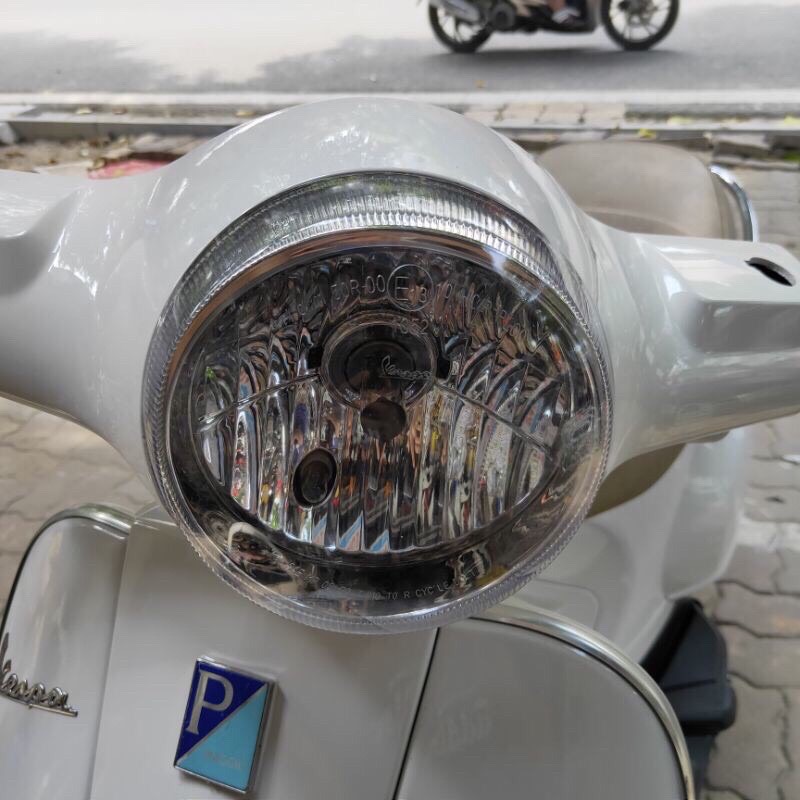 [HCM]Kiếng pha đèn xe Vespa Lx 125/150