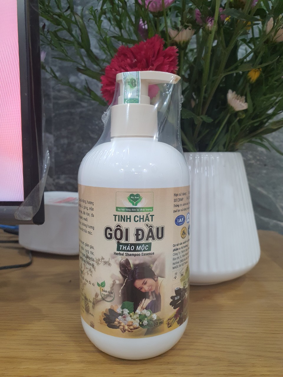 Mẹ Ken Herbal Shampoo (100% Natural)