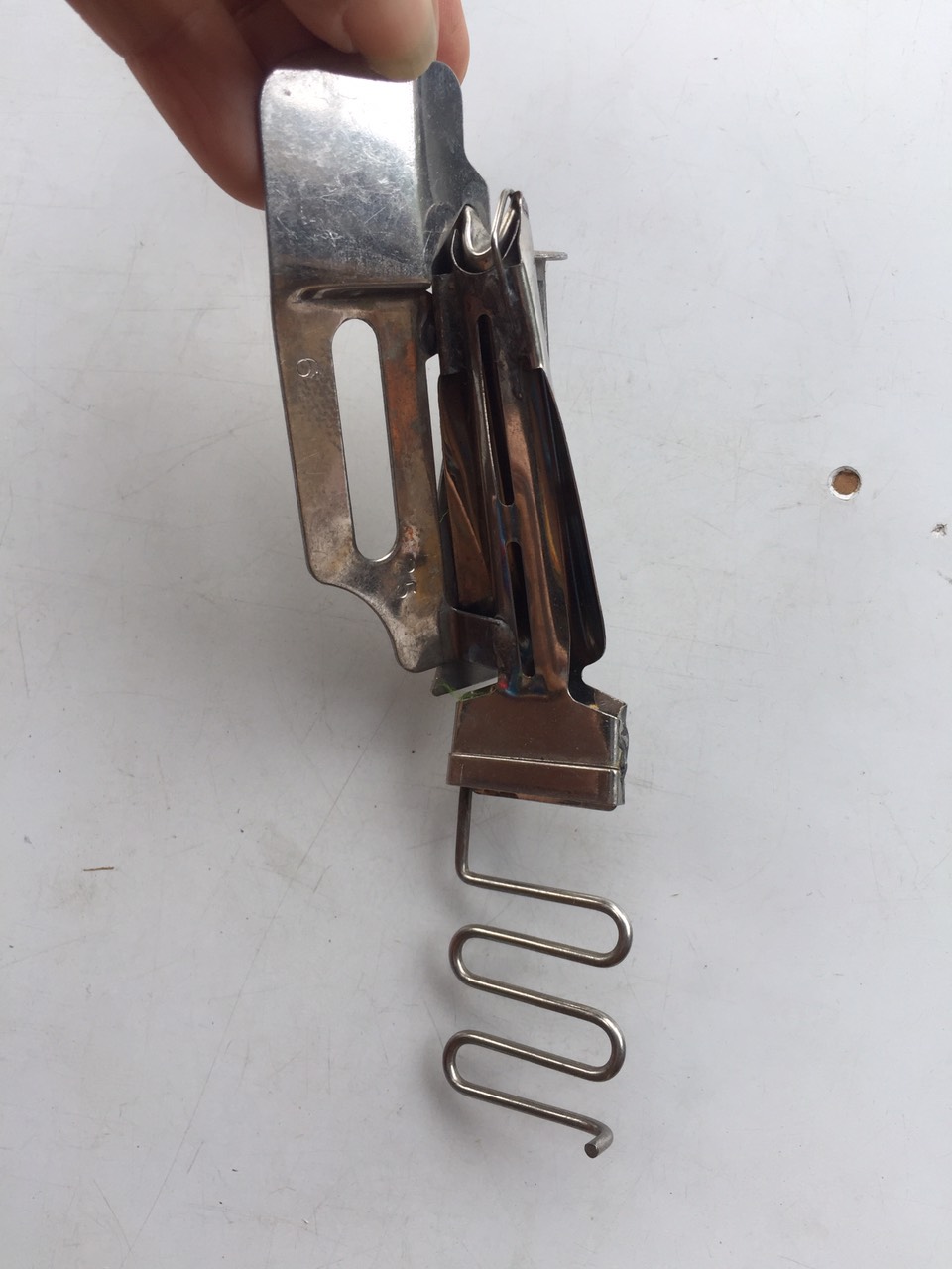 Cữ viền di động ( cữ cuốn viền )
