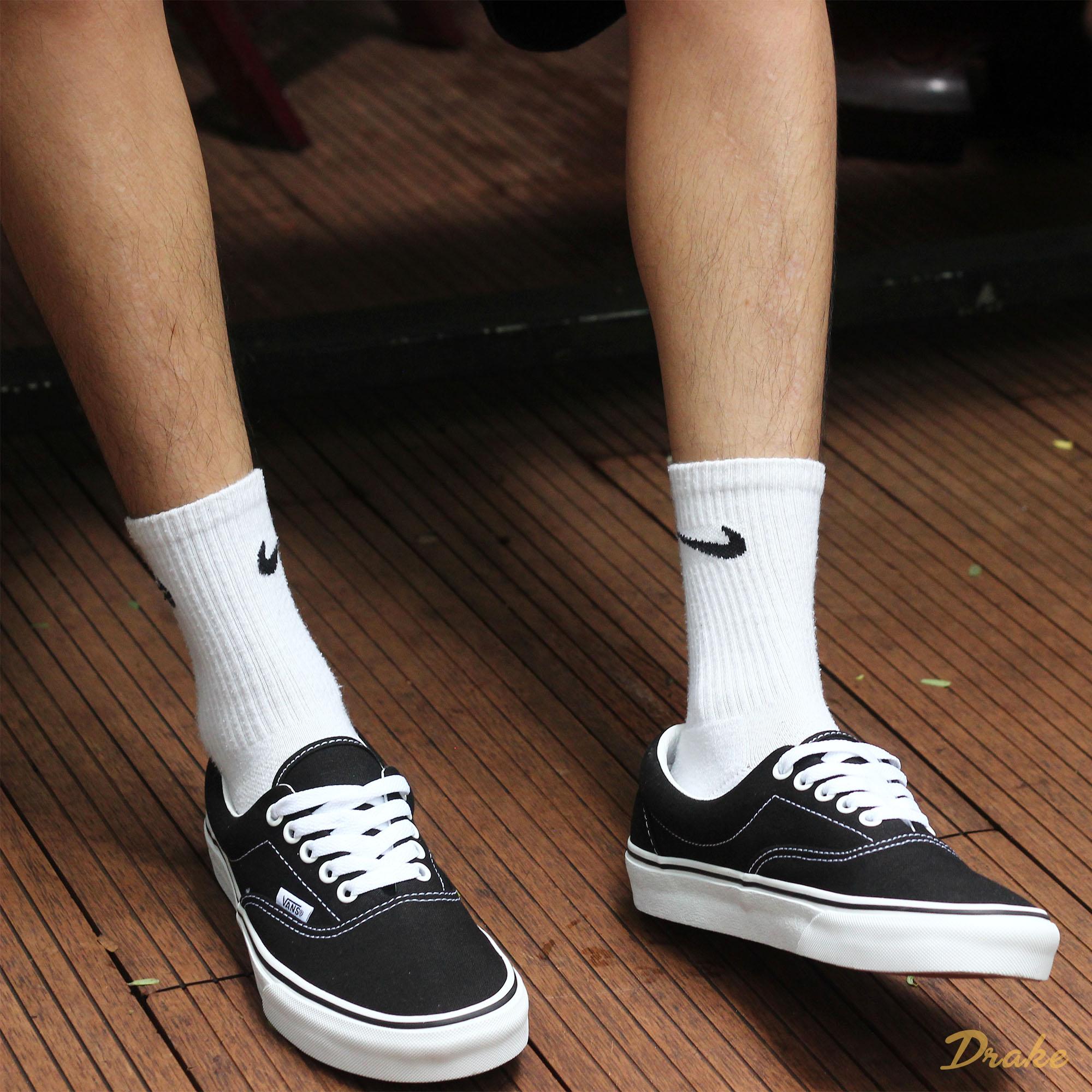 Giày Vans Classic Era VN000EWZBLK