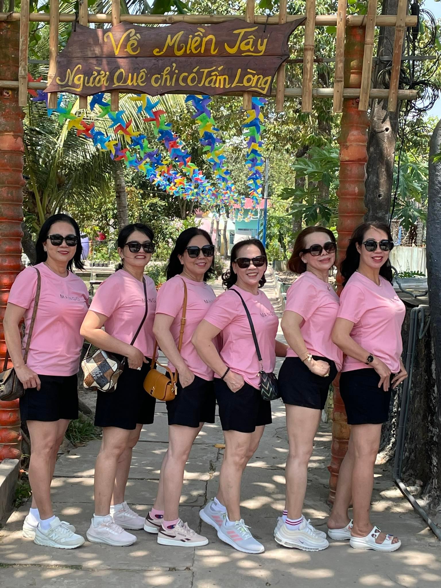 combo 3 áo Thun mango giá siêu rẻ