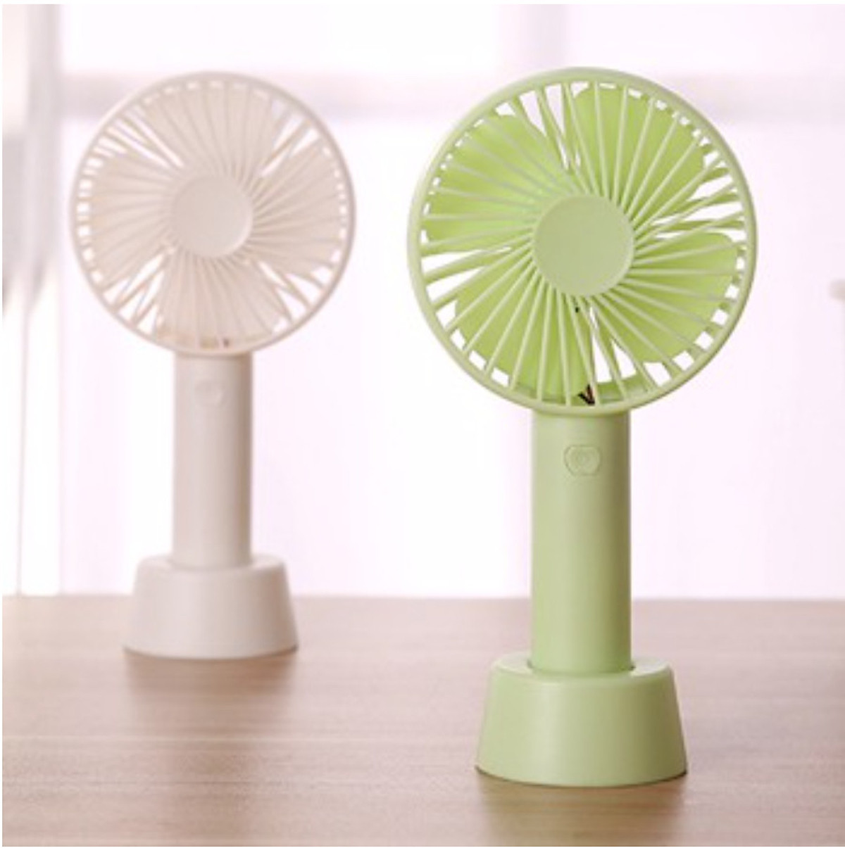 Quạt Tích Điện Mini Cầm Tay 3 Tốc Độ Gió