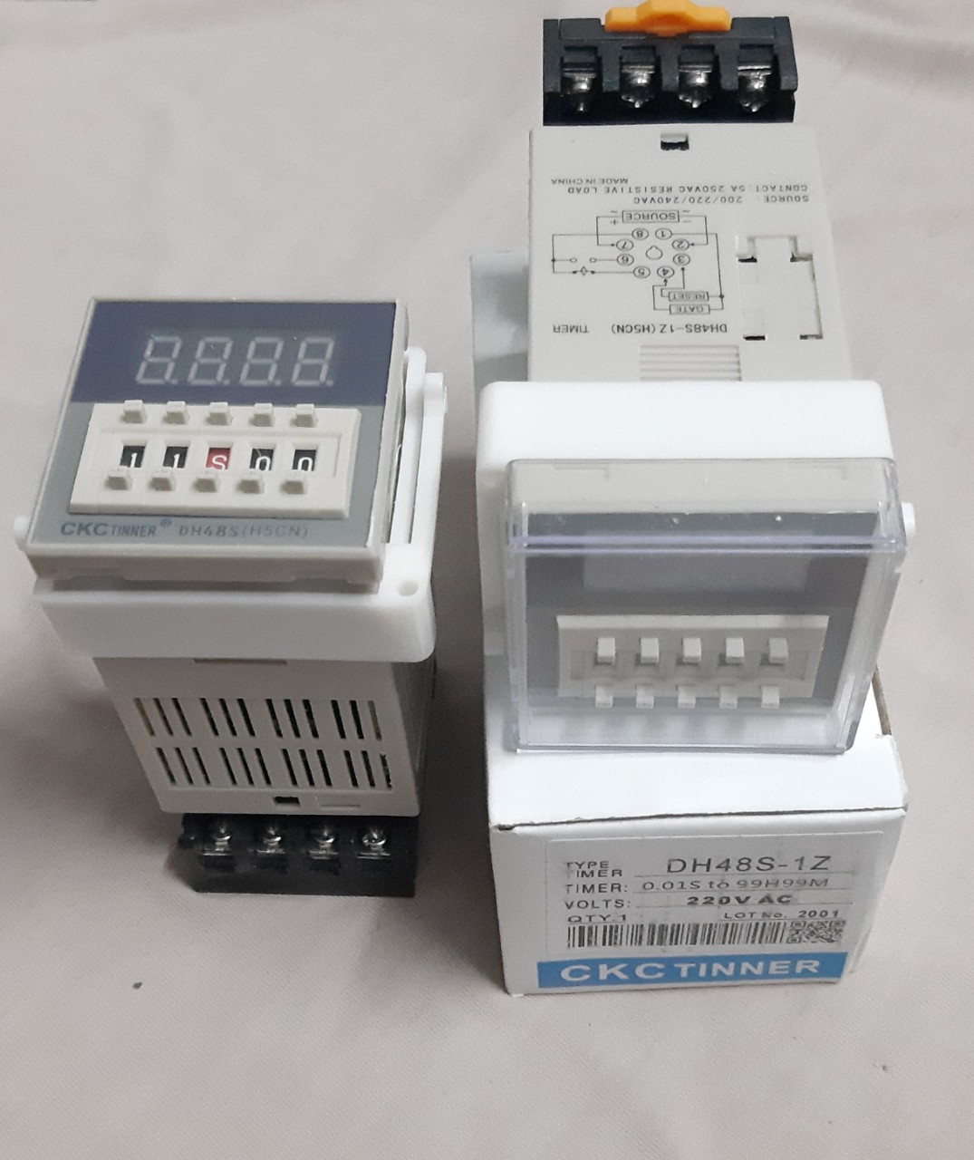 [HCM]Bộ hẹn giờ timer CKC  DH48S-1Z (220VAC) ( kèm đế)