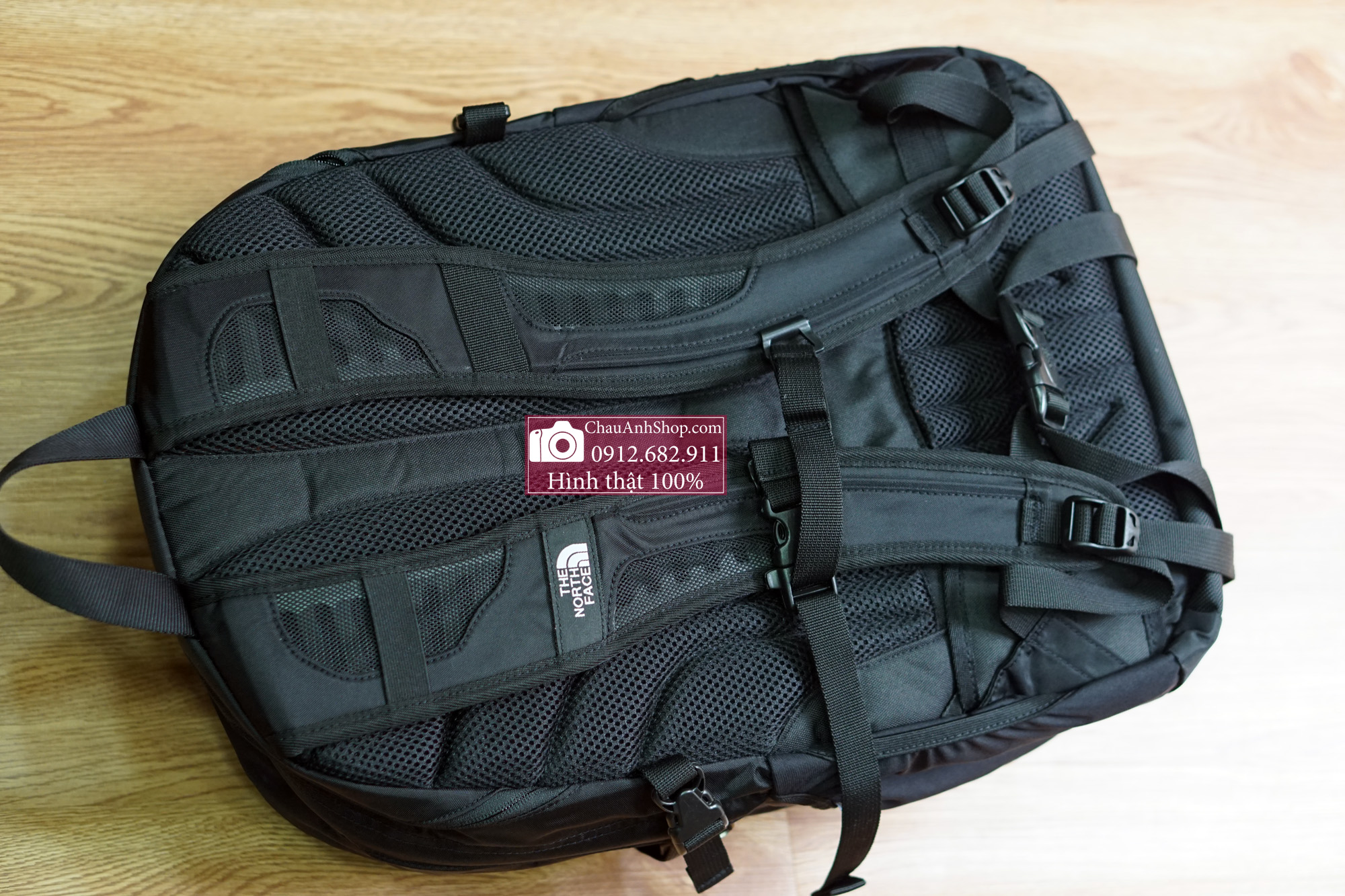 Balo Laptop TNF Surge hàng chuẩn hình thật