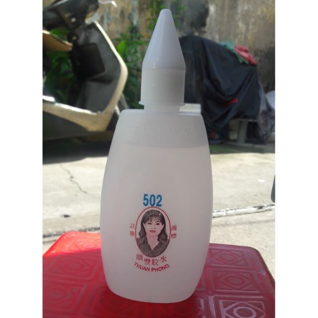 Keo 502 Thuận Phong, chai vuông 500gr